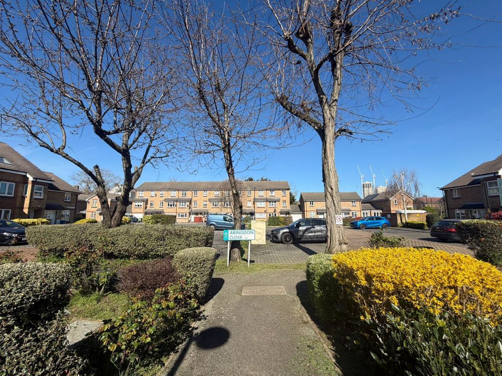 Property photo 3 of 9