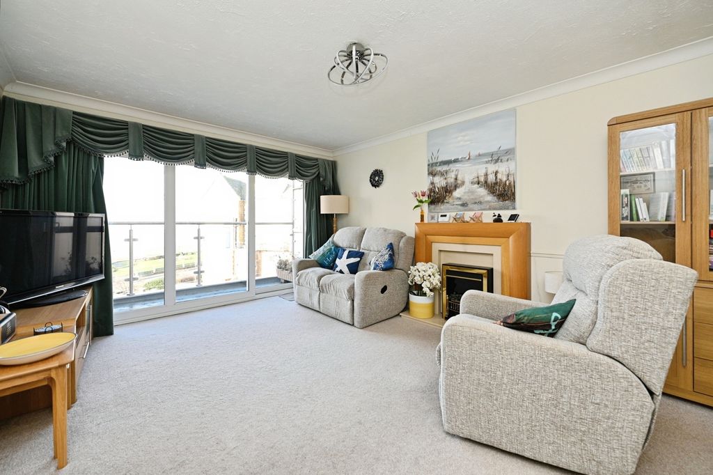 Property photo 2 of 20 Pbox-Img.Jpg