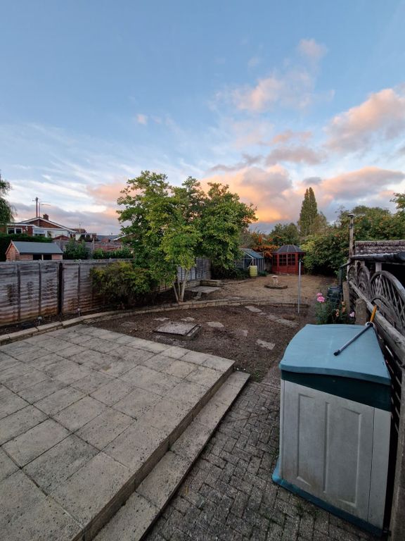 Property photo 2 of 7