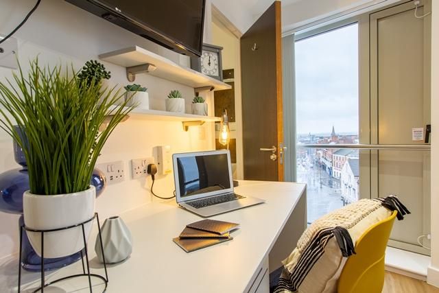 Property photo 2 of 8 Property Photo