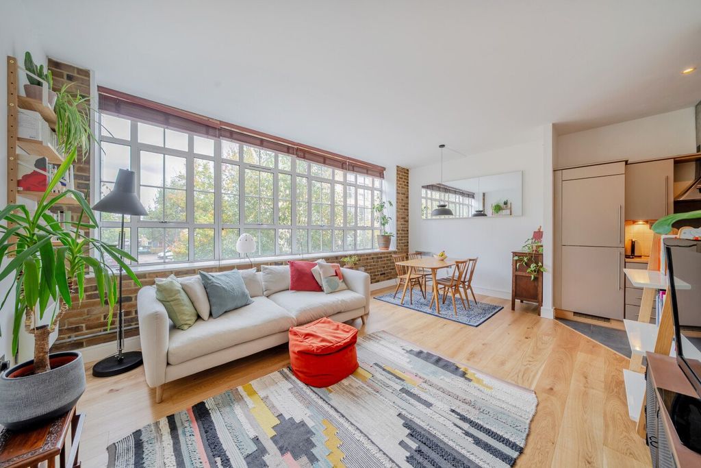 Property photo 1 of 23 Picture No. 08