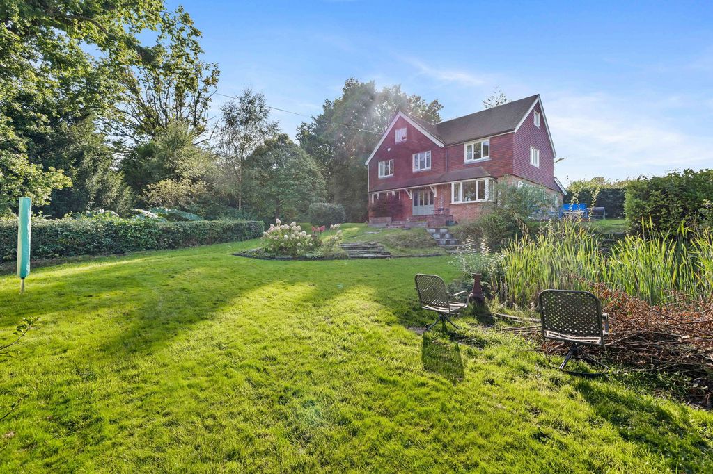Additional image 23 of 5 bed detached house for saleSaxbys Lane, Lingfield RH7