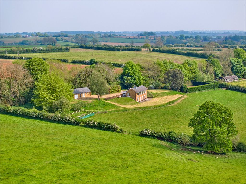 Property photo 1 of 17 Aerial Se