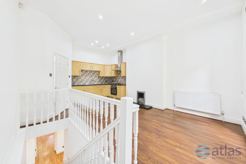 Property photo 2 of 25 Open Plan Dining/Kitchen Space