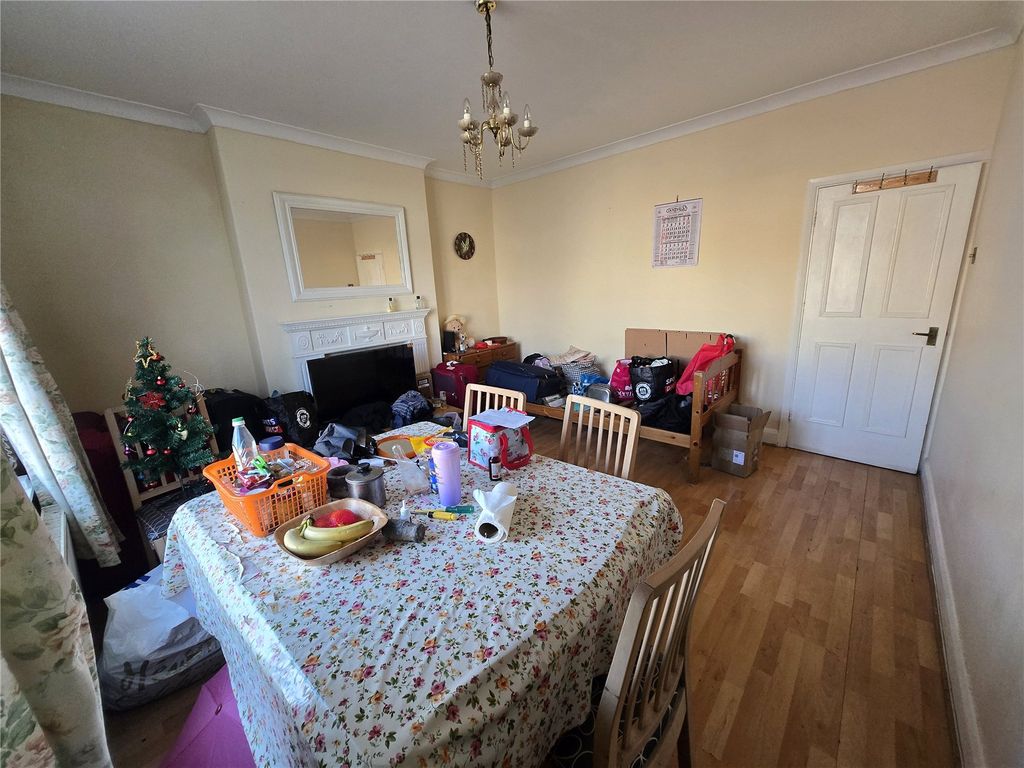 Property photo 3 of 12 Picture No. 07