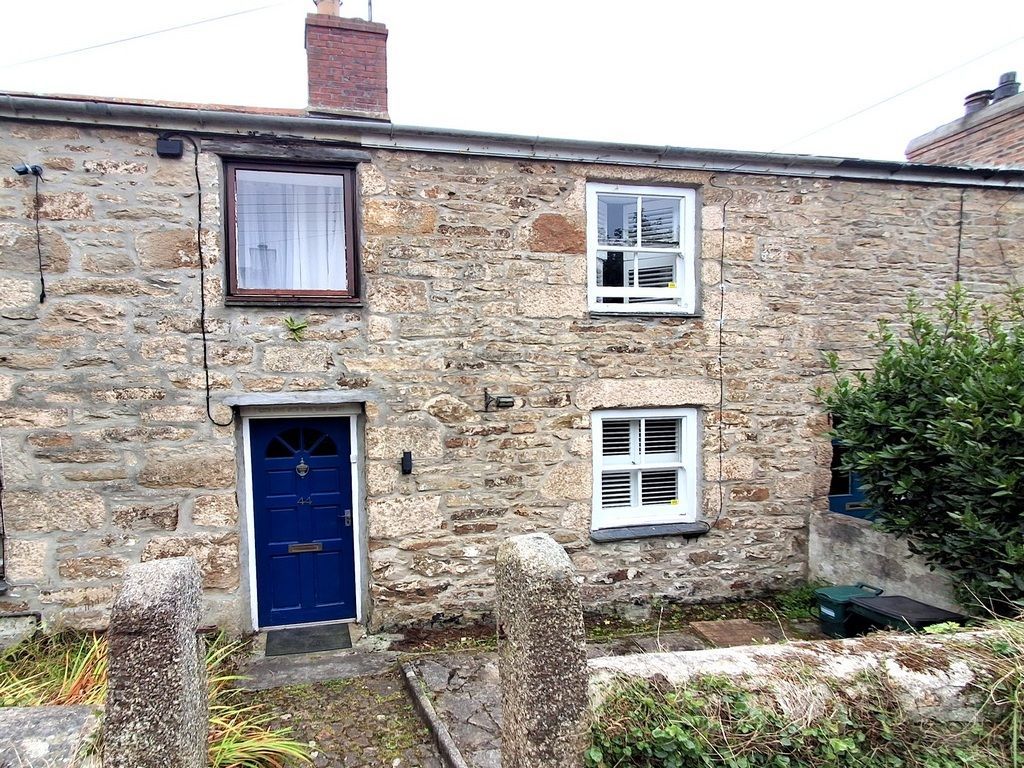 Property photo 1 of 12