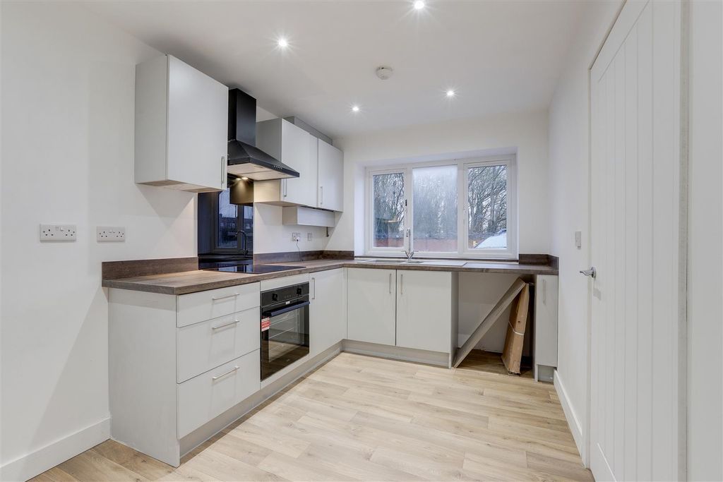 Property photo 2 of 18 2A.Jpg