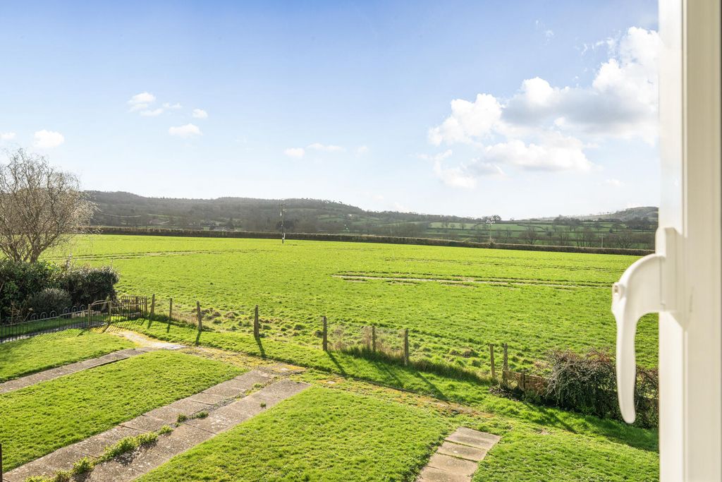 Property photo 2 of 27 Exterior