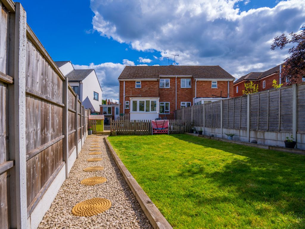 Property photo 2 of 26