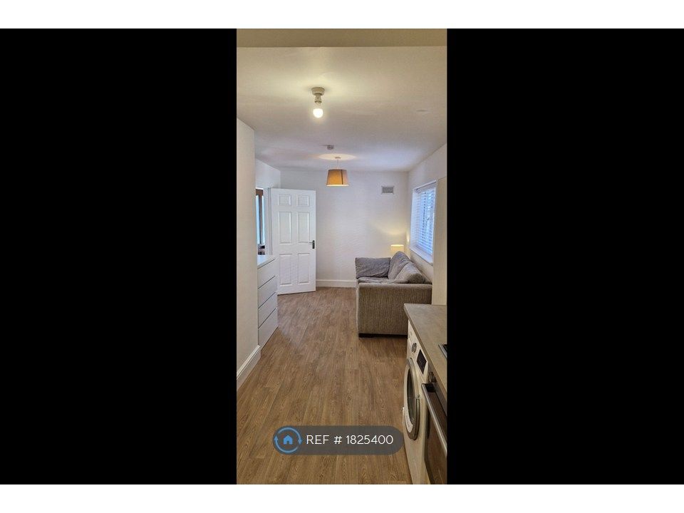 Property photo 2 of 10 Living Area