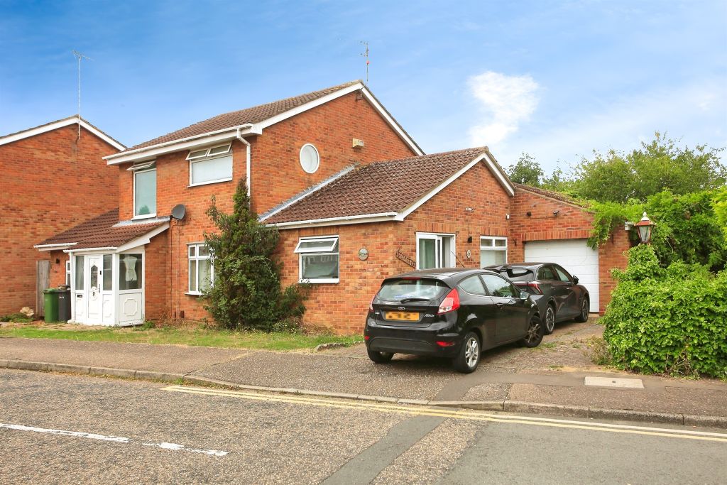Property photo 1 of 17
