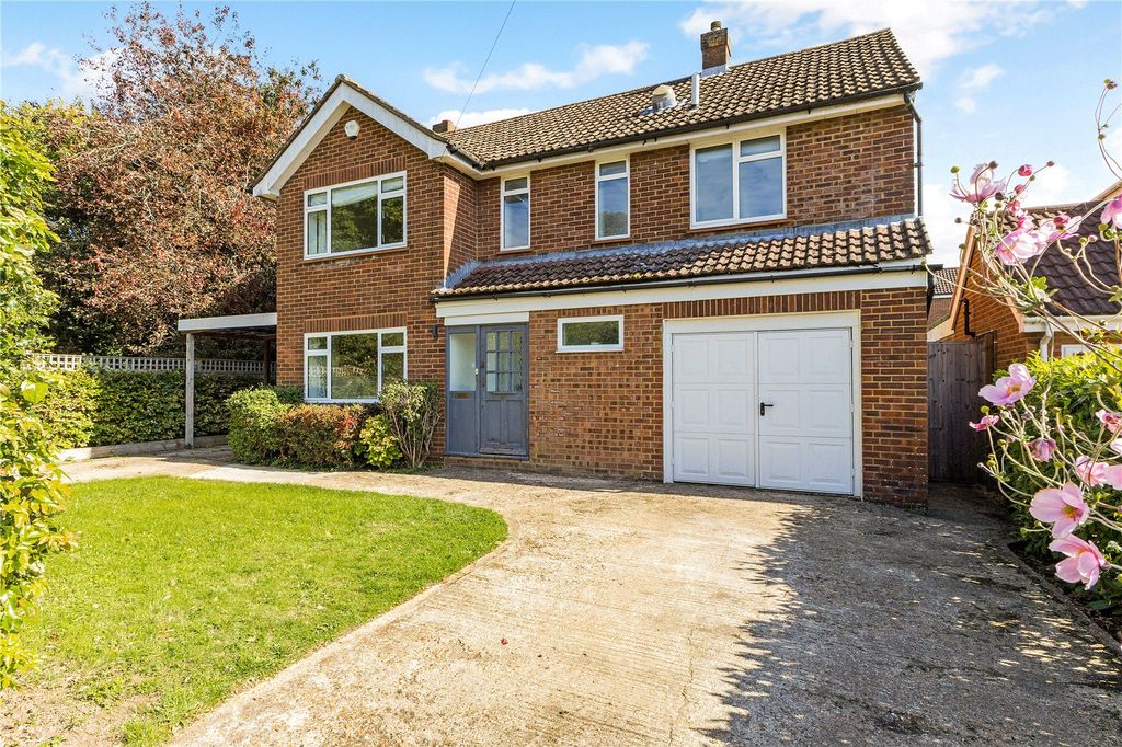 Property photo 1 of 18 Frontage