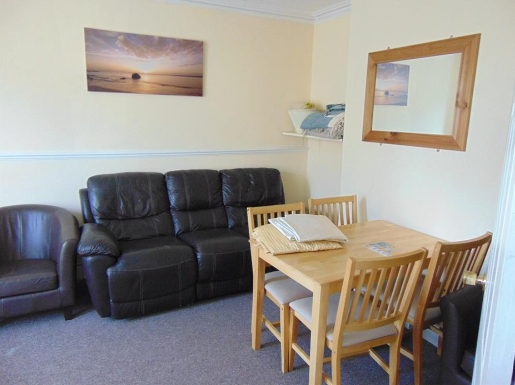 Property photo 2 of 11 Picture No. 02
