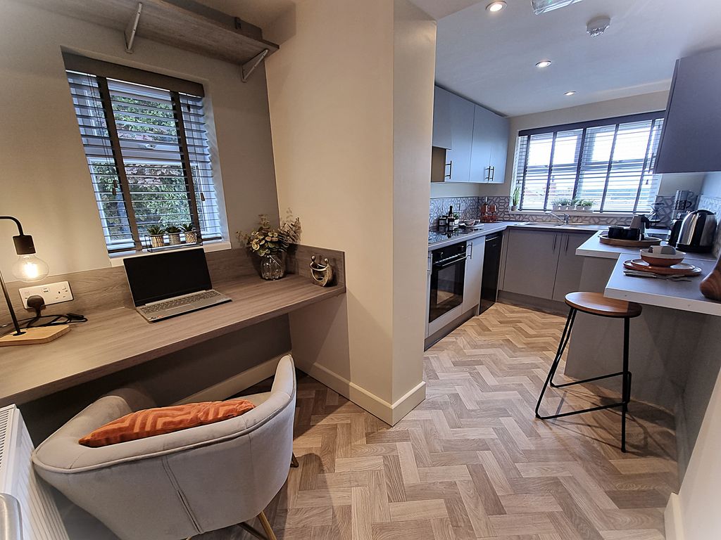 Property photo 1 of 9