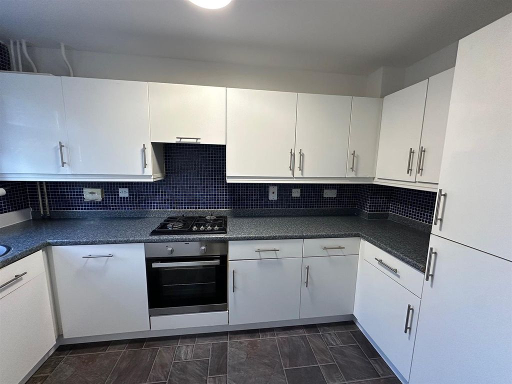 Property photo 3 of 12 12.Jpg