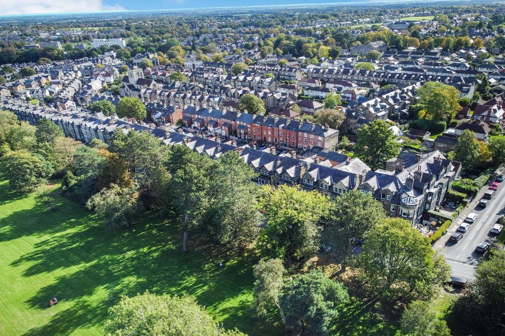 Property photo 3 of 17 Dji_0023.Jpg