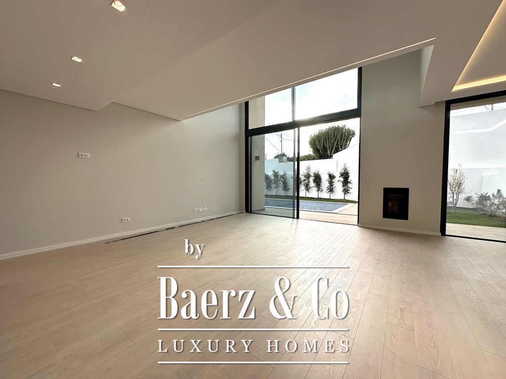 Property photo 3 of 35