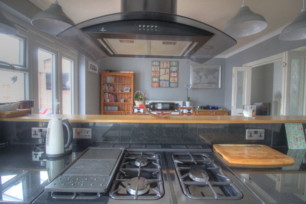 Property photo 2 of 22 Img_5115_6_7