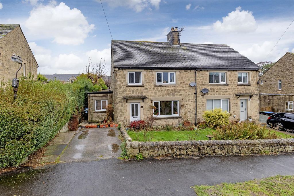 Property photo 1 of 17 Front External-1.Jpg
