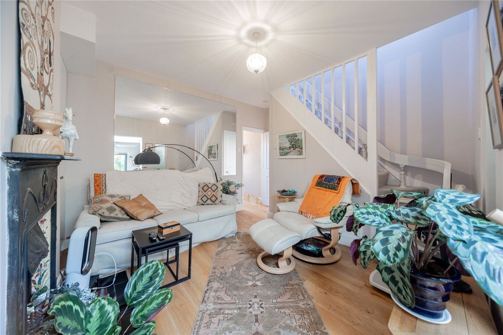 Property photo 3 of 13 Picture No. 22