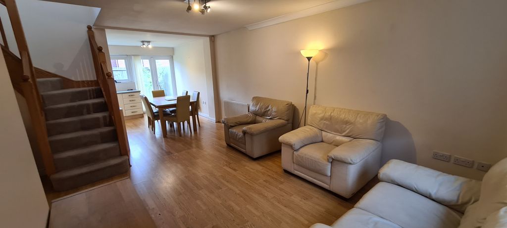 Property photo 2 of 15 Gallery