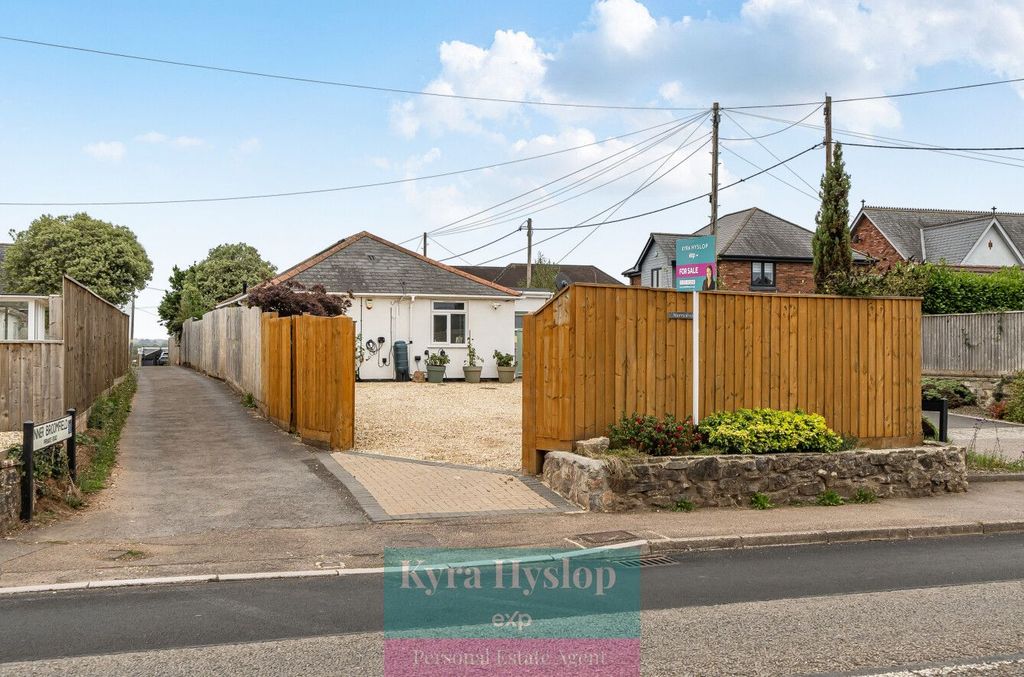 Property photo 1 of 27