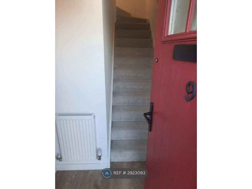 Property photo 2 of 17 Main Entrance
