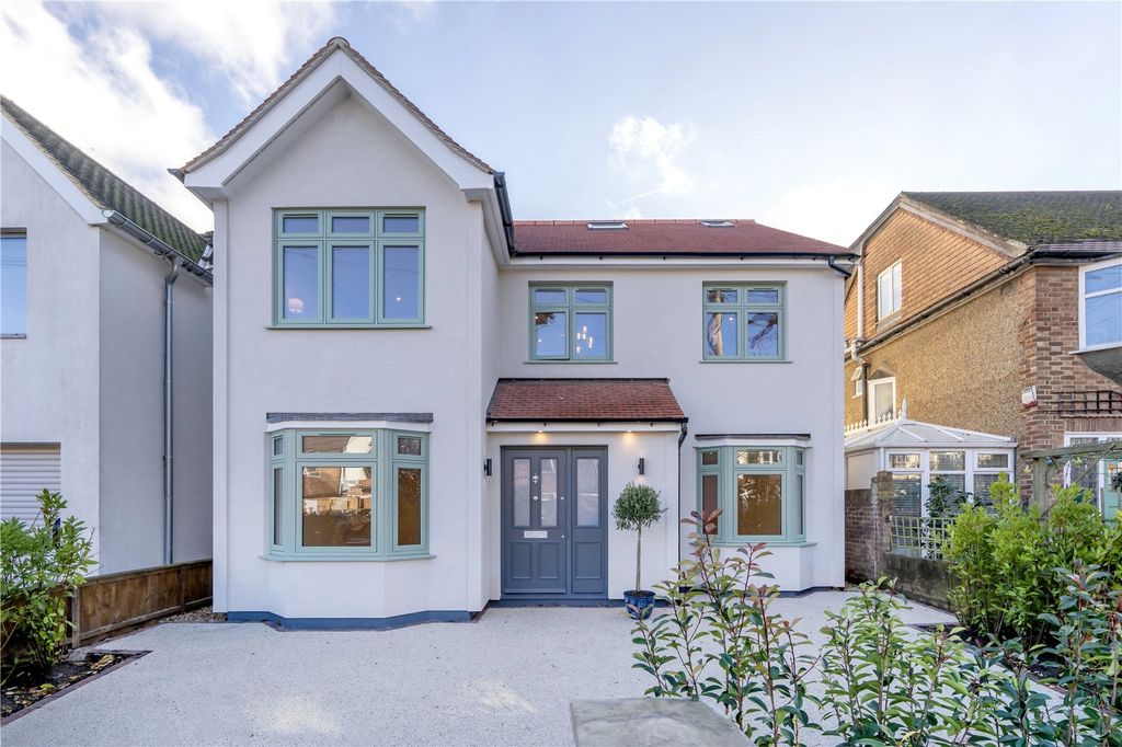 Property photo 1 of 18 Front Exterior