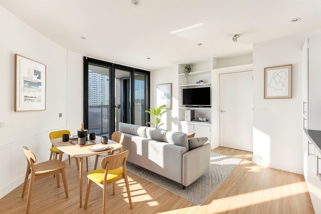 Property photo 3 of 9 Picture No. 02