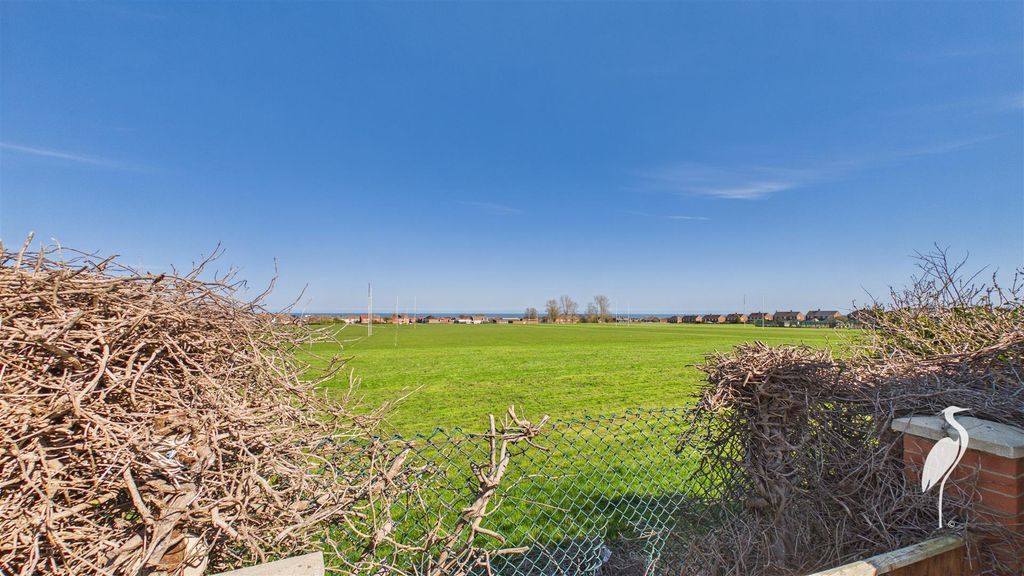 Property photo 2 of 34 Outside