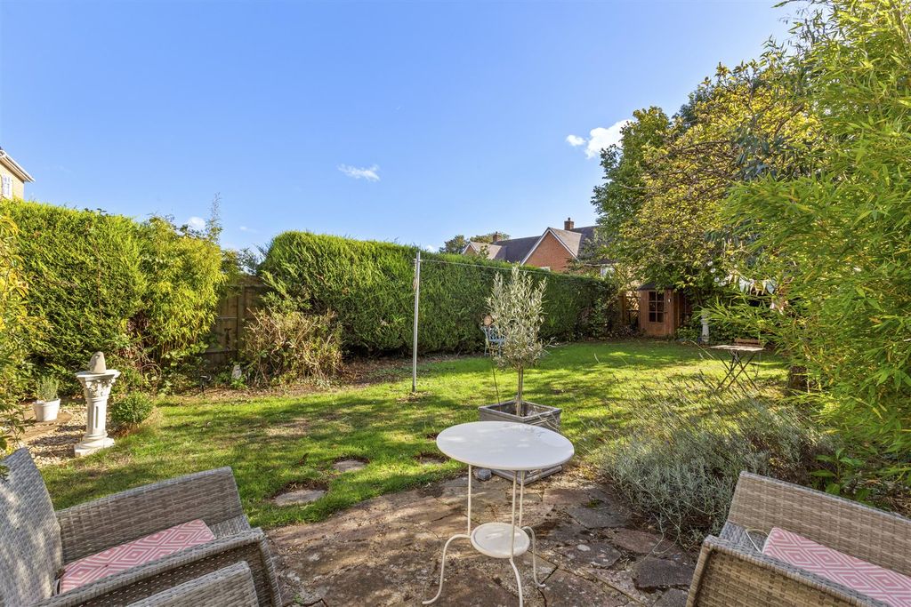 Property photo 3 of 15