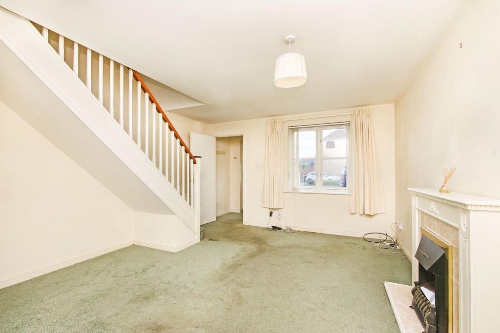 Property photo 2 of 14 Pnmb0116.Jpg