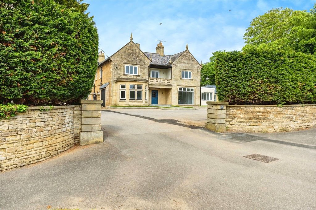 Property photo 1 of 12 Picture No. 05