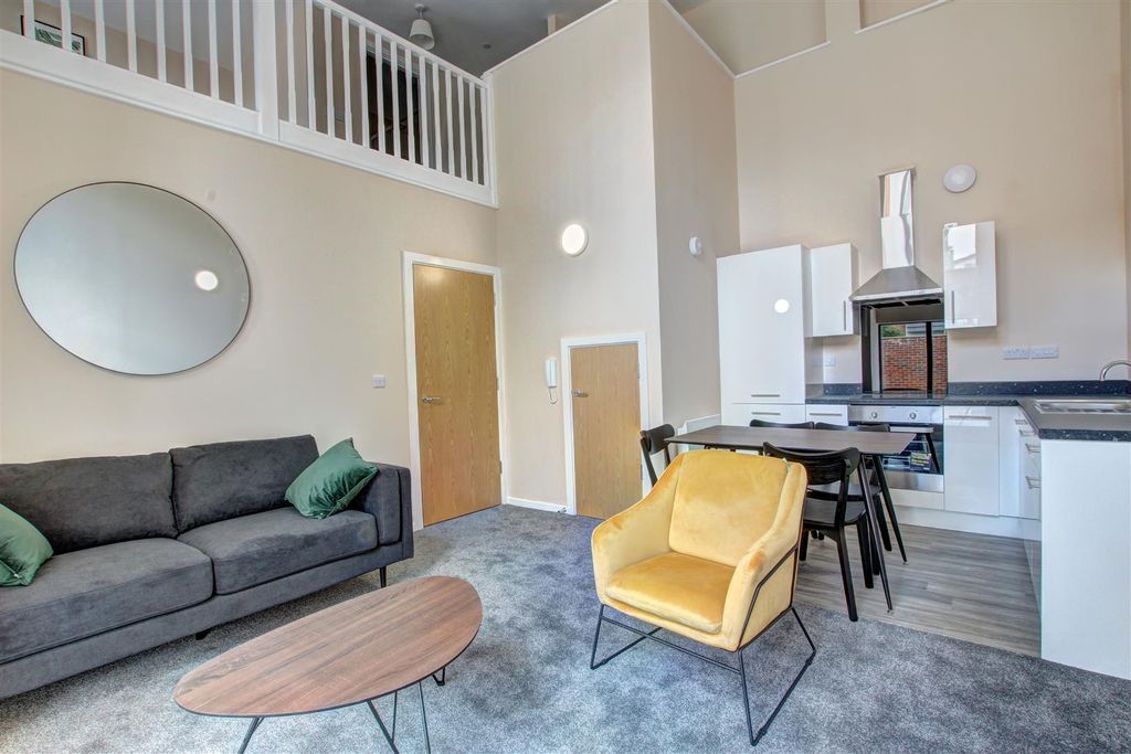 Property photo 2 of 8 Img_4650_1_2_3_4_Fused.Jpg