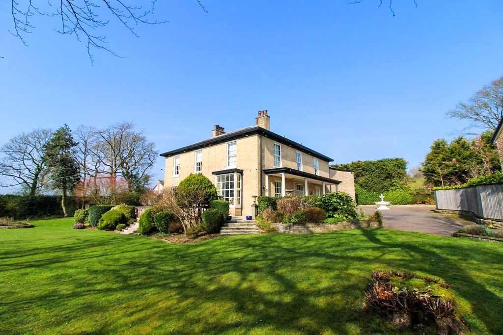 Property photo 1 of 60 External 4 (1).Jpg