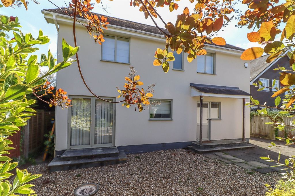 Property photo 1 of 23 Picture No. 29