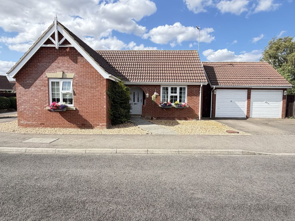 Property photo 1 of 24