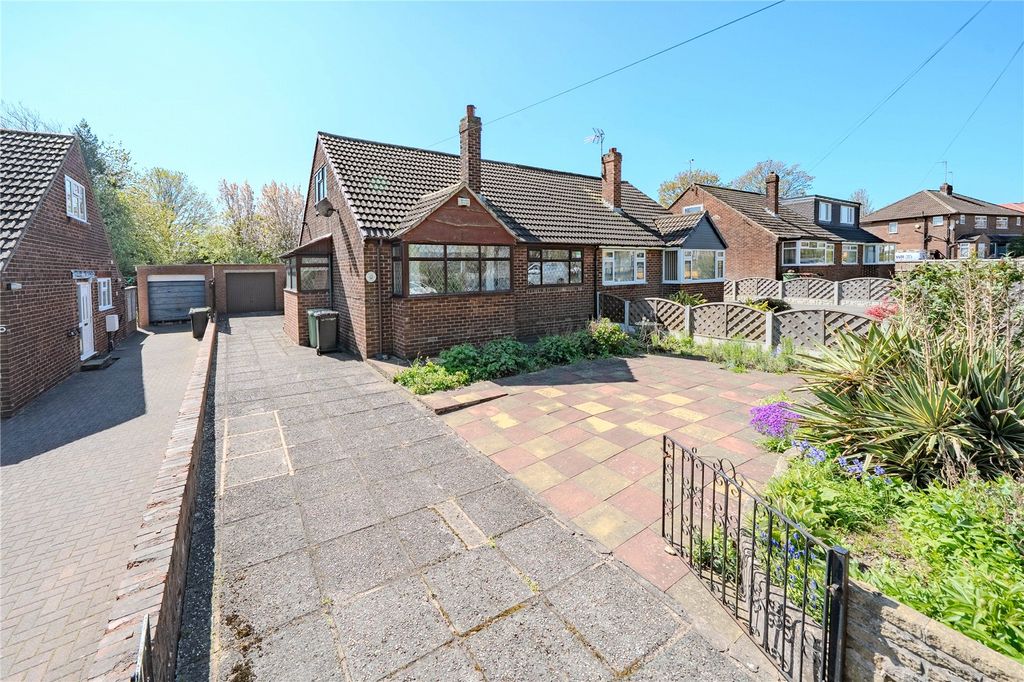 Property photo 1 of 20 Picture No. 32