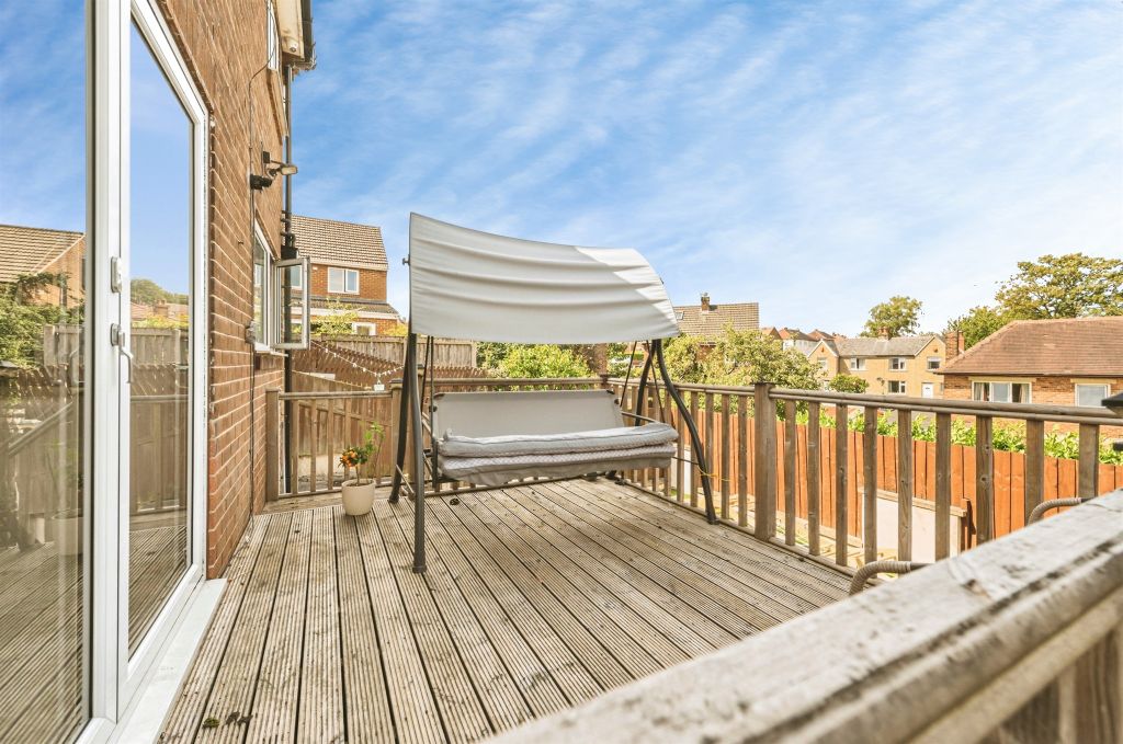 Property photo 3 of 24