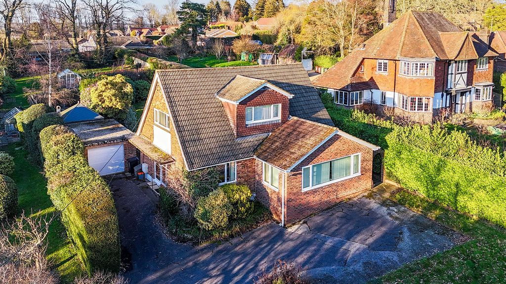 Property photo 1 of 26