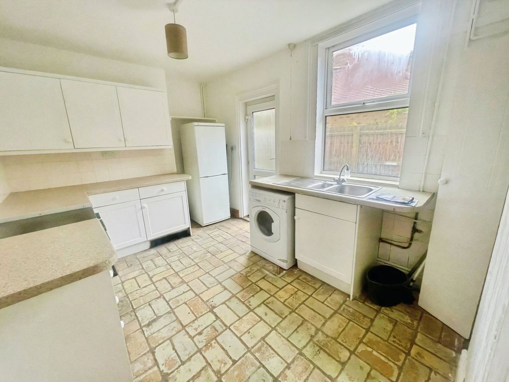 Property photo 1 of 4
