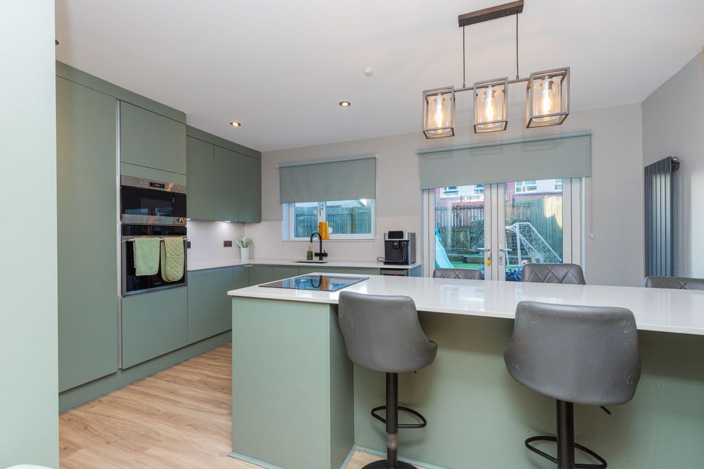 Property photo 1 of 28 Kitchen