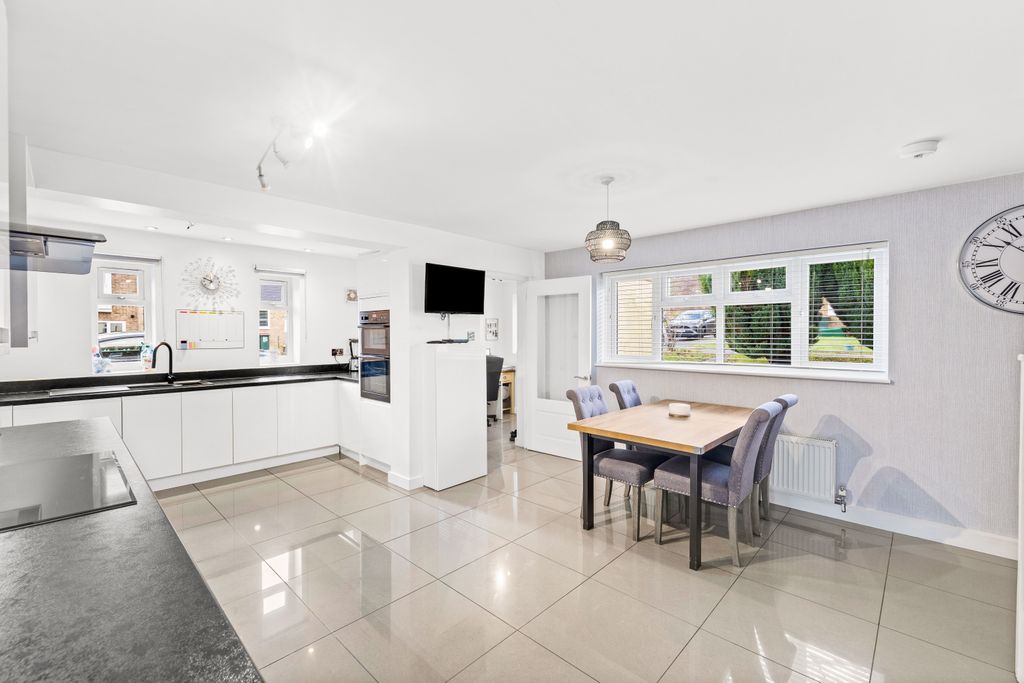 Property photo 3 of 13 Image (16).Jpg