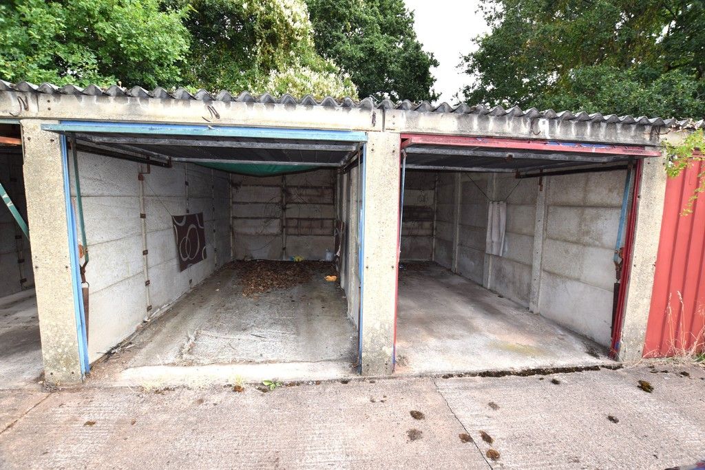 Property photo 1 of 1 Two Single Garages