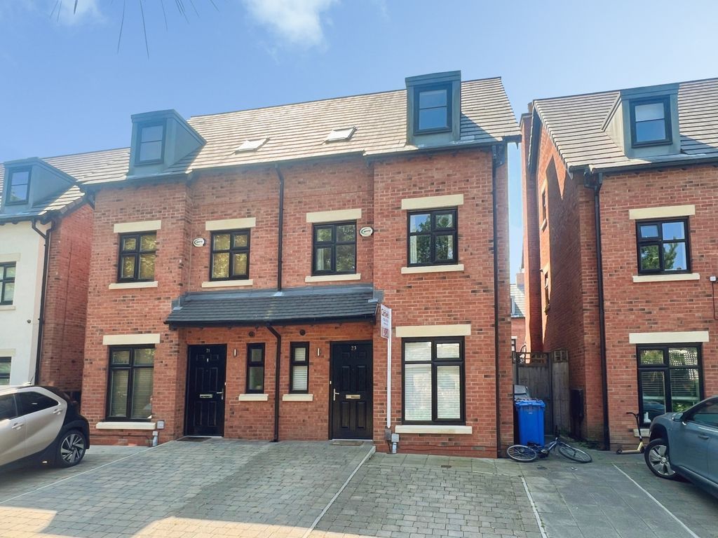 Property photo 1 of 24 External