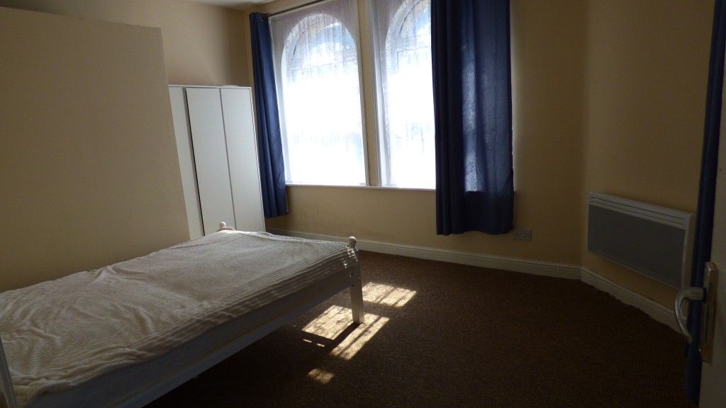 Property photo 1 of 4