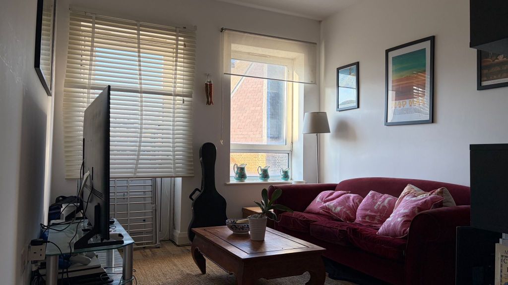 Property photo 2 of 6