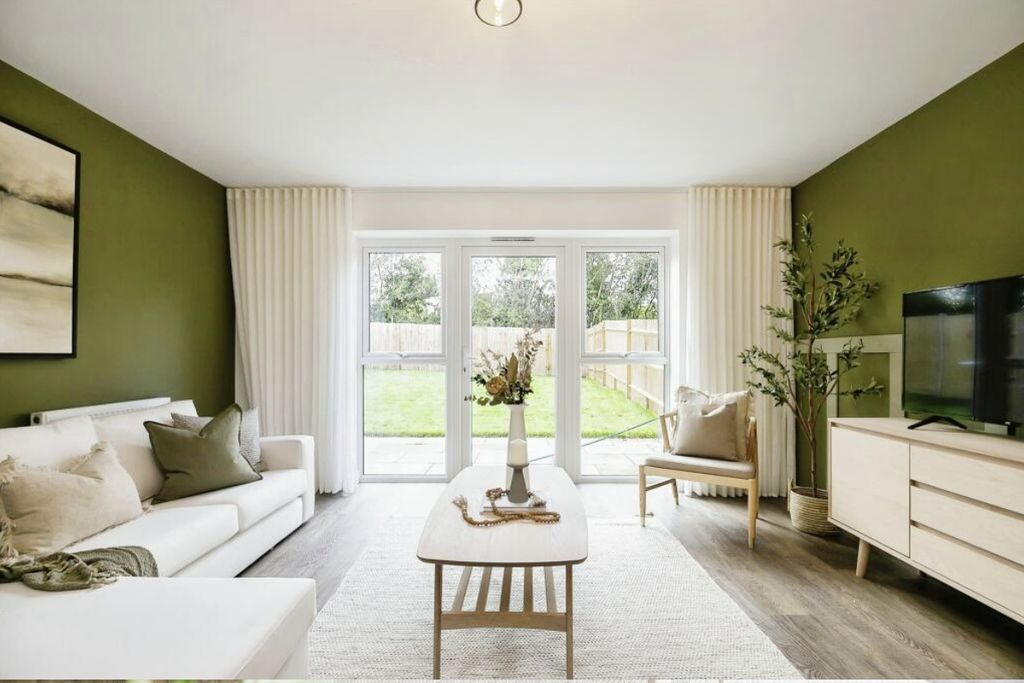 Property photo 2 of 8