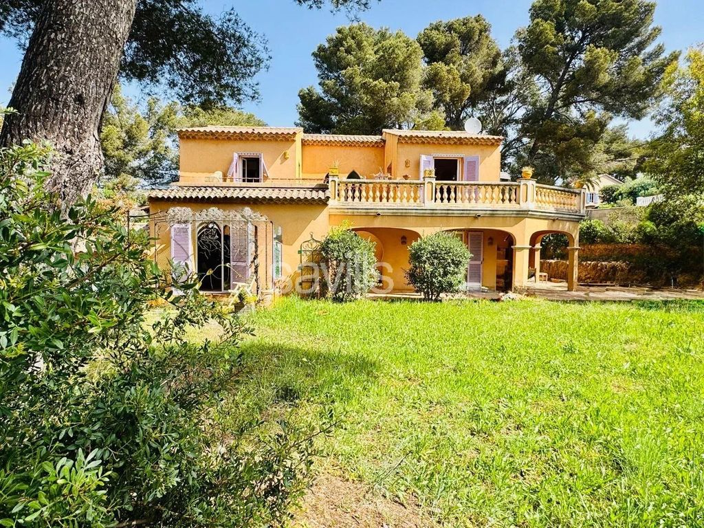 Property photo 2 of 2