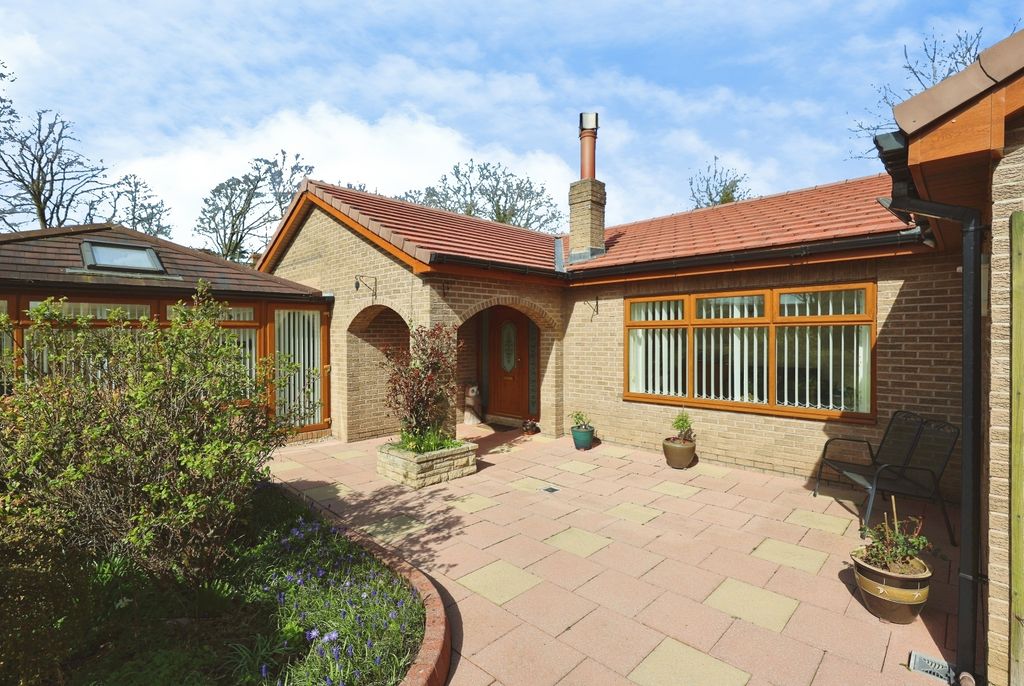 Property photo 2 of 23 Pbox-Img.Jpg